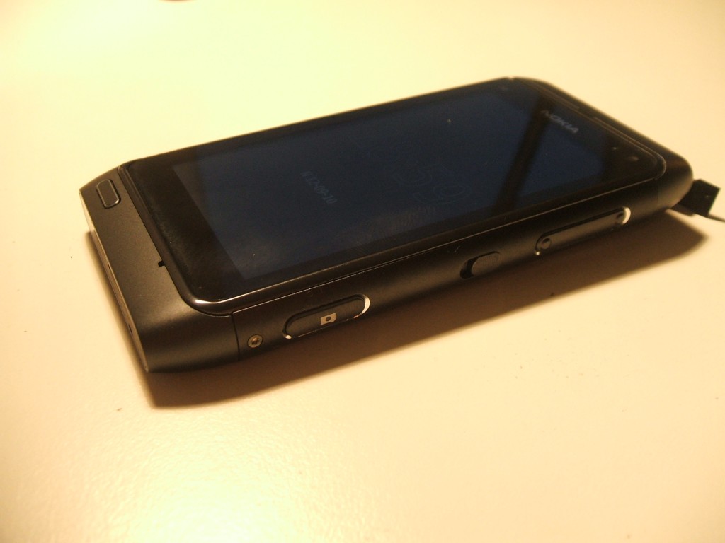 Nokia N8