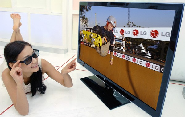 LG-LW6500-Cinema-3D-TV-launching-CES-2011
