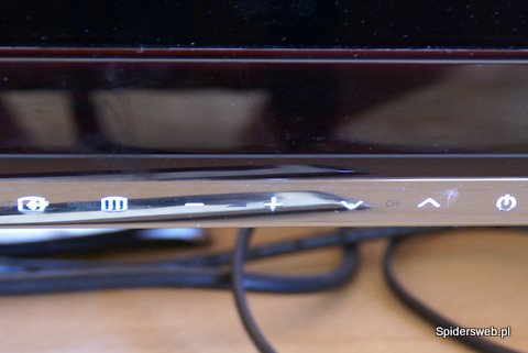 Samsung_40C7000_przyciski