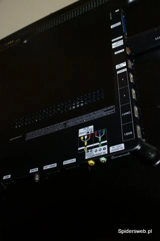 Samsung_40C7000_zlacza 