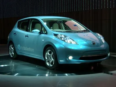nissan-leaf-2011 