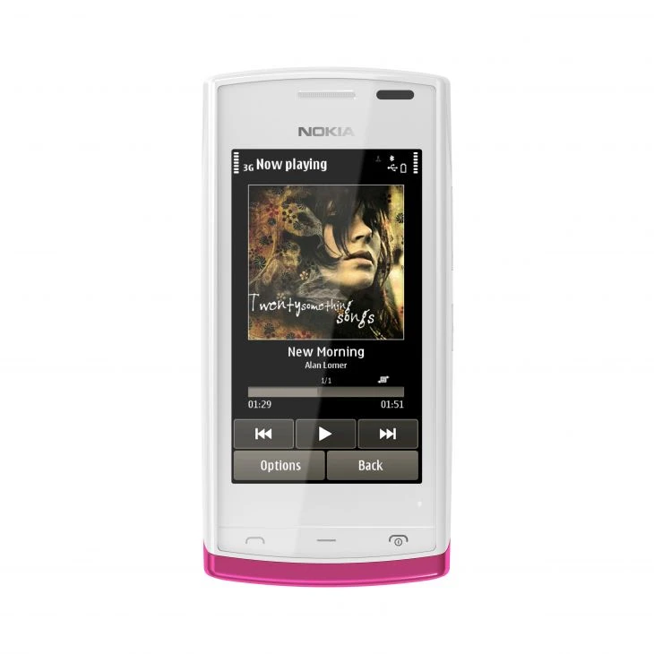 700-nokia-500-white_music-player