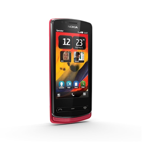 Nokia700_1