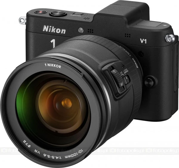 nikon-v1