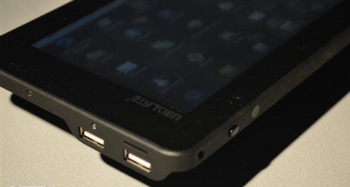 Aakash-Tablet-USB