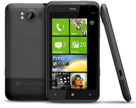 Windows Phone 7 było łatwo aktualizować. Teraz sytuacja wygląda inaczej. class="wp-image-22235" 