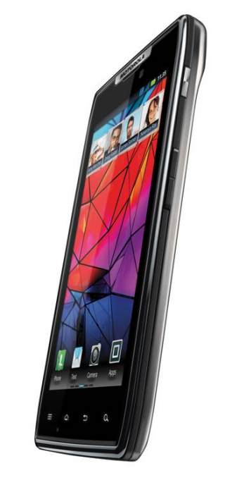 motorola-droid-razr-front-right-angled-001 