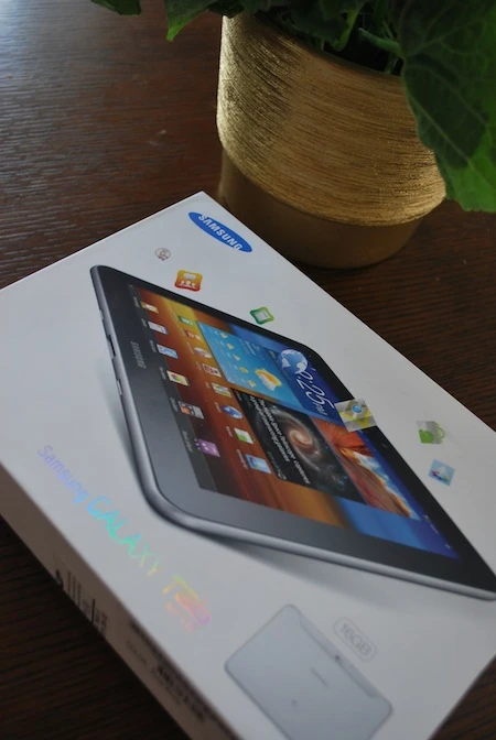 tab890