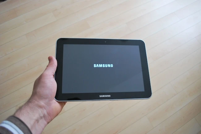 tab899