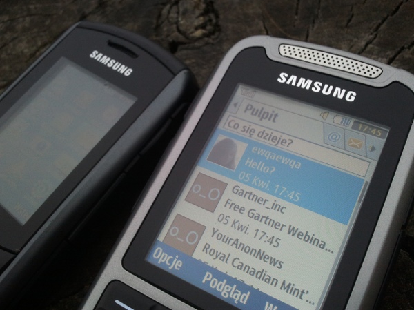 SAMSUNG
