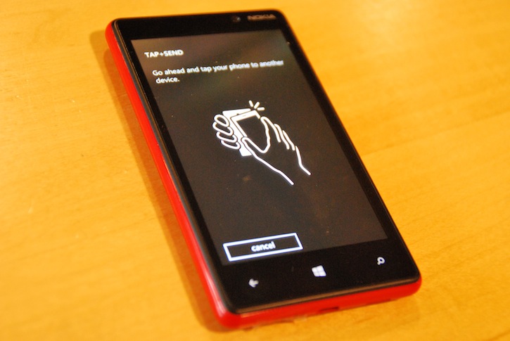 Nokia tap and send