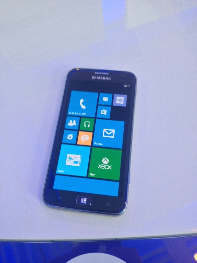  class="wp-image-67841" title="Samsung-Windows-8-foto-5" 