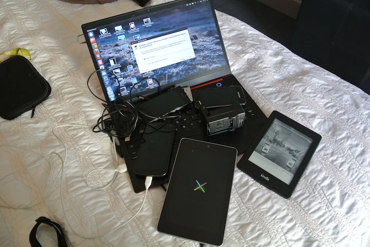 Kindle, Nexus 7, smartfony, baterie, 1