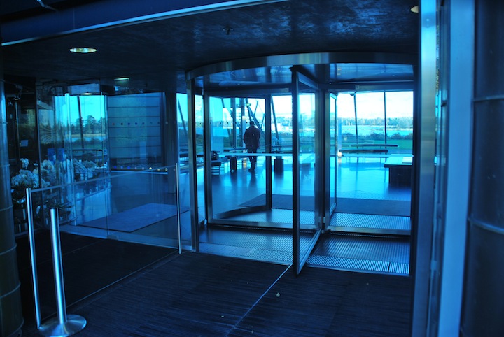 class="wp-image-80077"