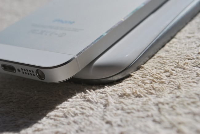 iPhone 5 vs. Samsung Galaxy S III, i 