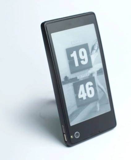 yota-phone (1) 
