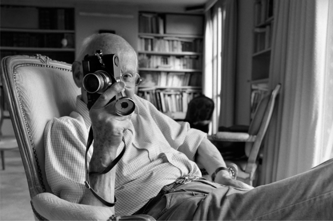 https://ocs-pl.oktawave.com/v1/AUTH_2887234e-384a-4873-8bc5-405211db13a2/spidersweb/2013/01/Henri-Cartier-Bresson-13-650x431.png