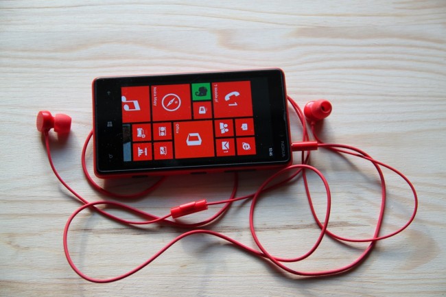 Nokia Lumia 820 (4) class="wp-image-88033"