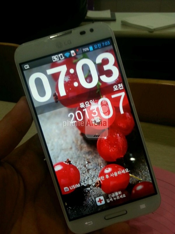 LG-Optimus-G-Pro-phone 