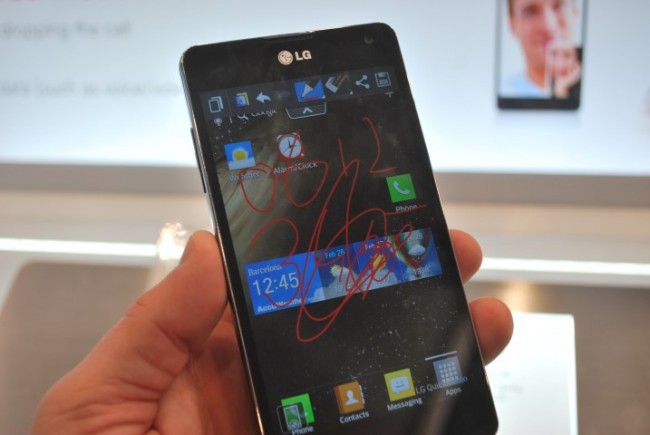 LG Optimus G, d