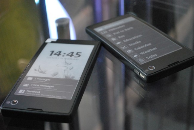 YotaPhone (15) class="wp-image-98409"