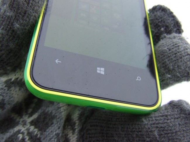 Nokia Lumia 620 2 024 class="wp-image-99718" 
