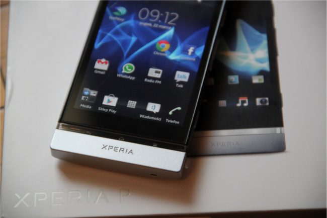 sony xperia p 2 class="wp-image-103860" 