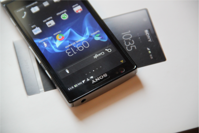 sony xperia p 3 class="wp-image-103862" 