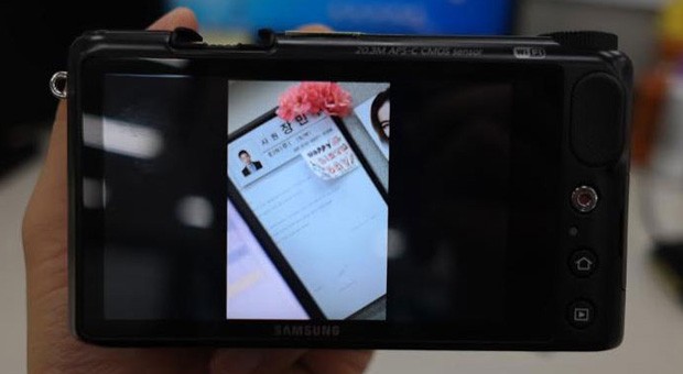 01-samsung-nx2000-tizen-os
