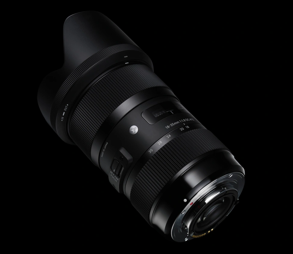 Sigma 35mm f/1.8 class="wp-image-109990" 