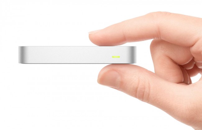 03-LeapMotion-Held 