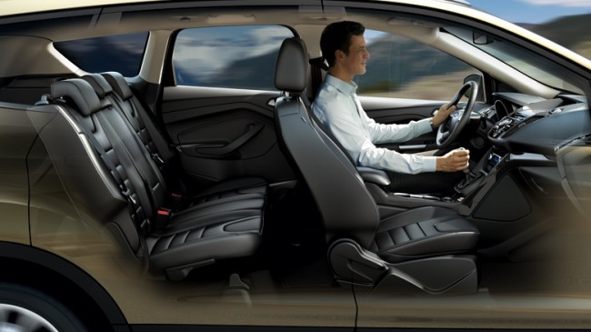 FORD KUGA FB class="wp-image-108471" 