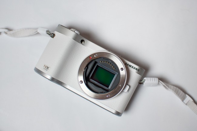 Samsung-NX300-03
