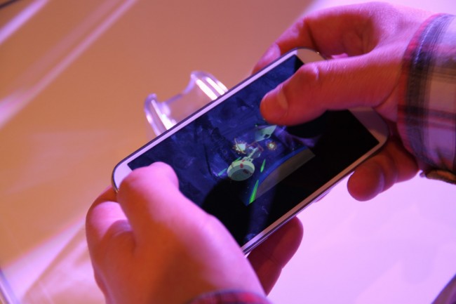 samsung-galaxy-s4-angry-birds