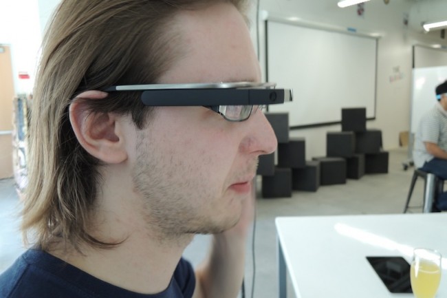 6 Google Glass pierwsza przymiarka