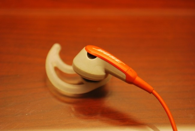 Bose SIE2i, b