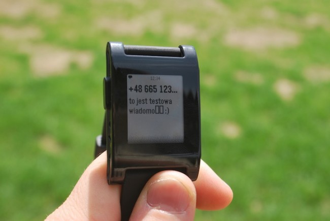 Pebble sms class="wp-image-114147" 