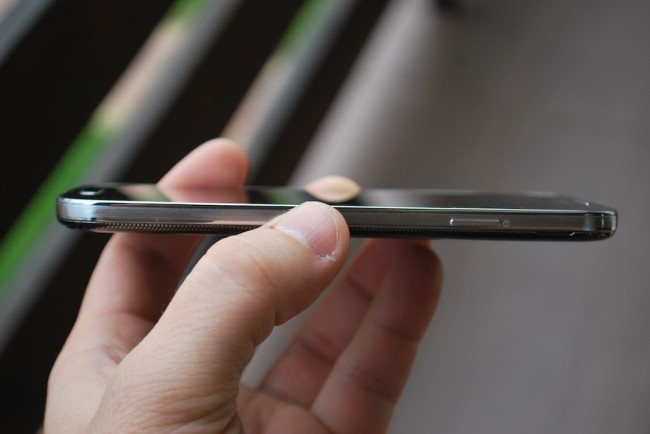 SGS4, bok 2