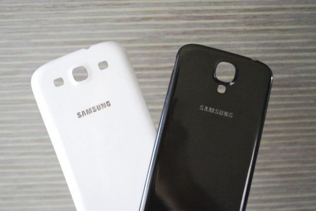 SGS4 vs SGS3, obudowy