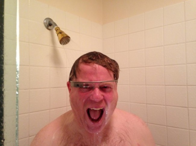 scoble_shower-660×494