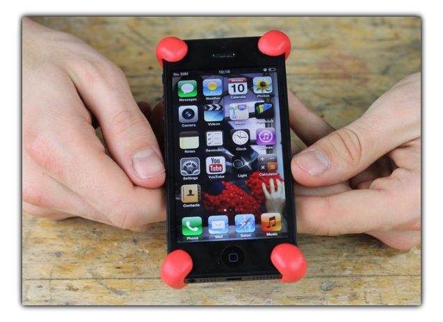 sugru-iphone