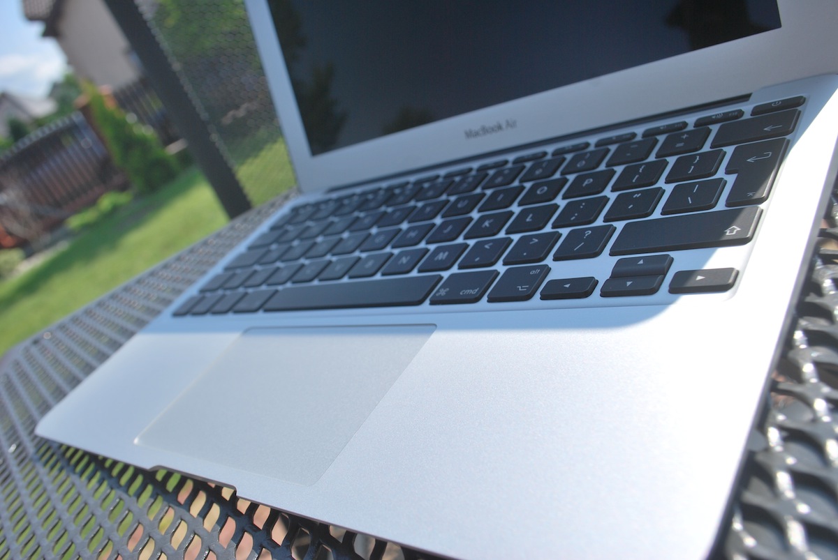 MacBook Air 11, mid-2013 3 class="wp-image-125041"
