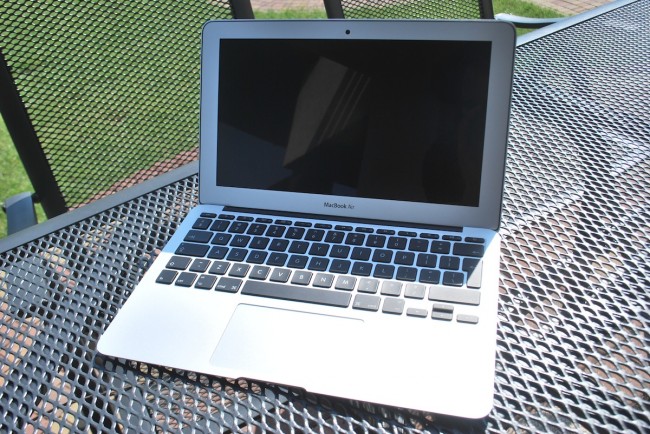 MacBook Air, 11, mid-2013, 9
