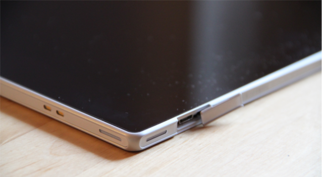 Sony Xperia Tablet Z 6 – boki