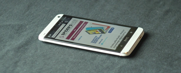 htc-one-spidersweb 