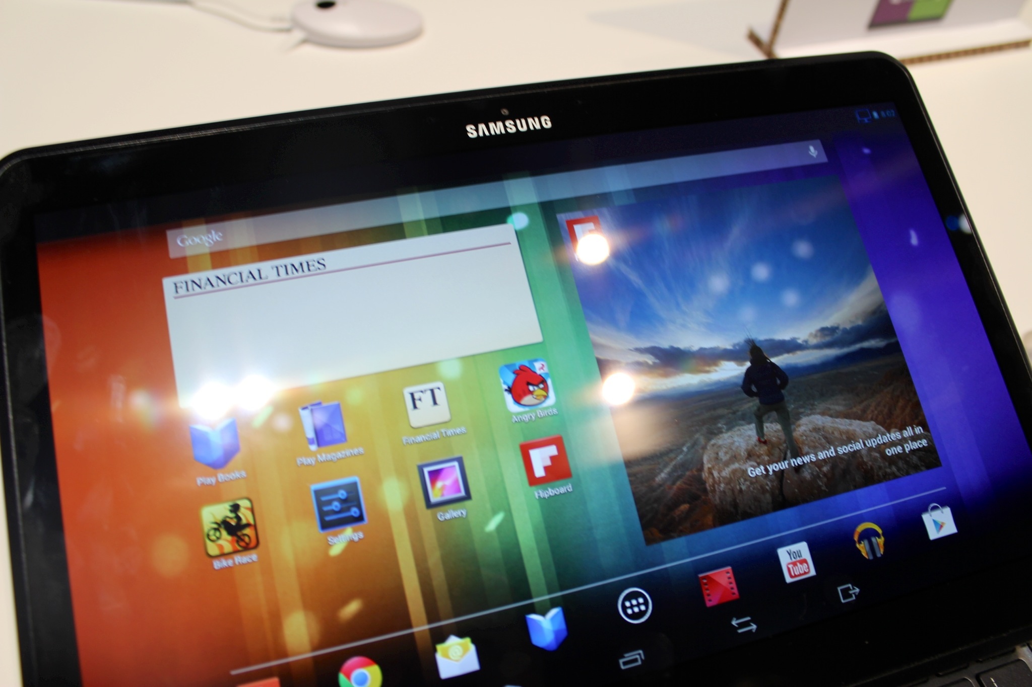 Ekran główny Androida na 13" Ativ Q class="wp-image-123281"