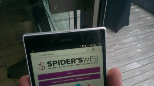 https://ocs-pl.oktawave.com/v1/AUTH_2887234e-384a-4873-8bc5-405211db13a2/spidersweb/2013/06/sony-xperia-z-ultra-15-650x366.png