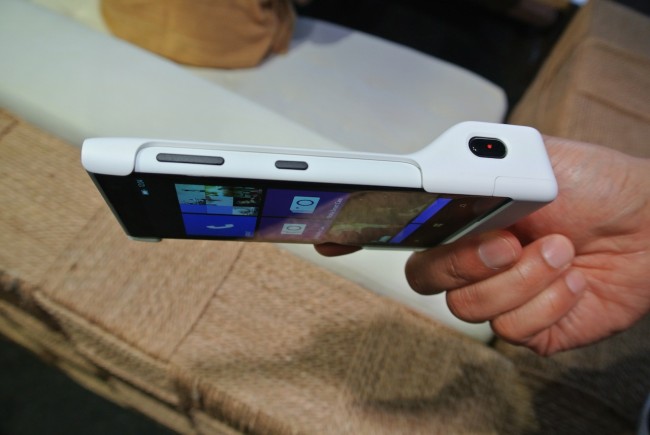 Camera Grip Nokia Lumia 1020_4