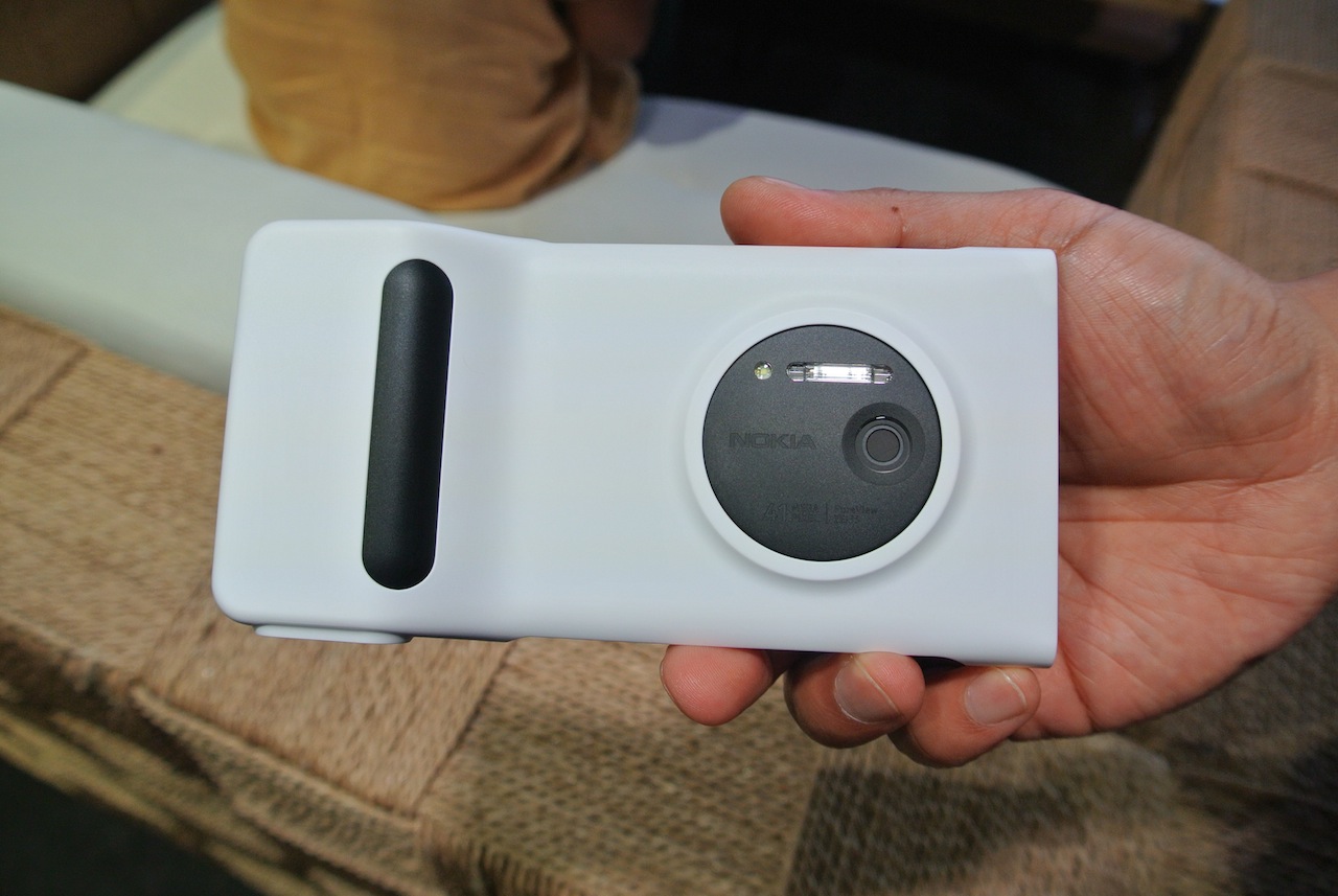 Camera Grip Nokia Lumia 1020_5 class="wp-image-127290"