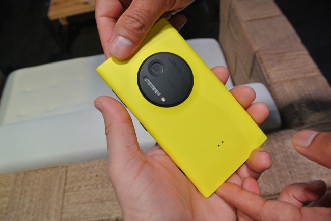 Nokia Lumia 1020_1 